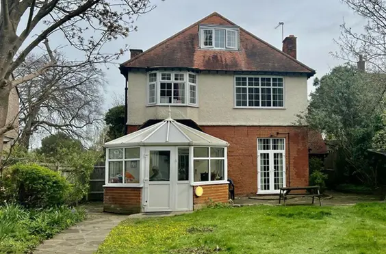 Coombe Road - outside view of care home