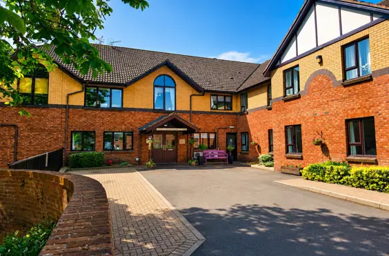 Kenilworth Grange Care Home - An outside view of the home