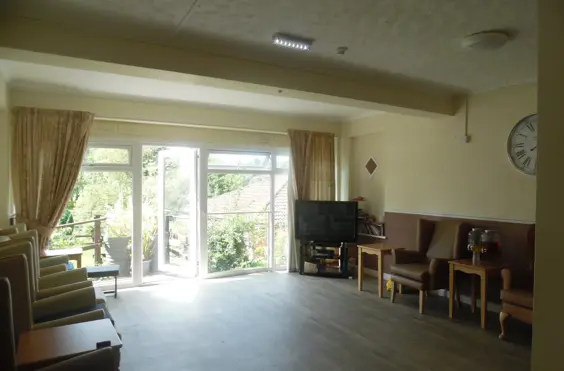 Long Meadow - outside view of care home