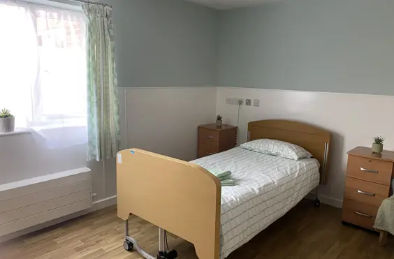 Bridgewood Mews - outside view of care home