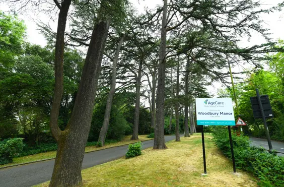 Woodbury Manor - outside view of care home