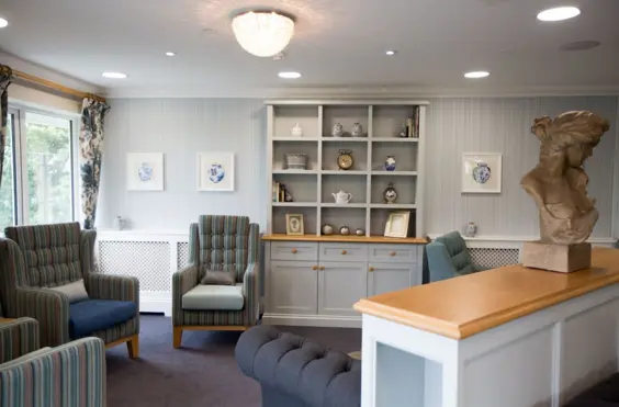 Cuffley Manor Care Home - Photo of the lounge area