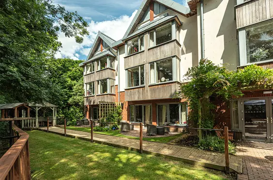 Gwen Walford House - outside view of care home