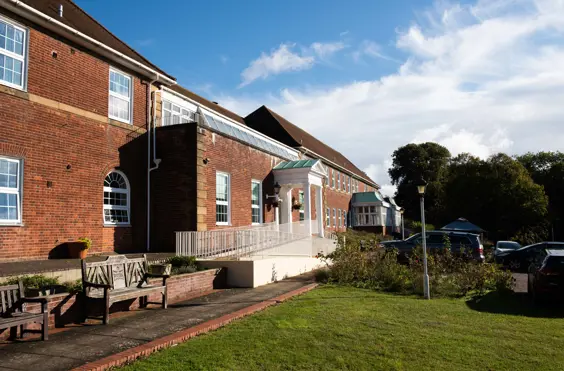 Cornwallis Court - outside view of care home