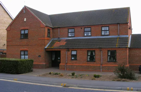 Oak Lodge - outside view of care home