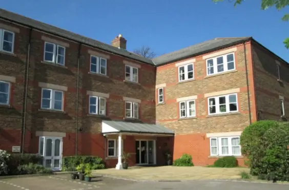 Cheverton Lodge - outside view of care home