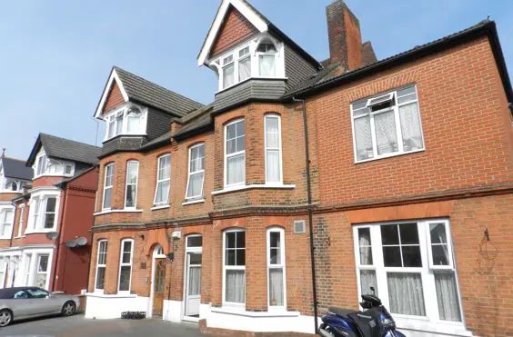 Elm Park Lodge - outside view of care home
