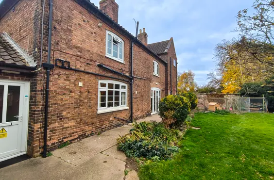 Care @ Rainbow's End - An outside view of the home