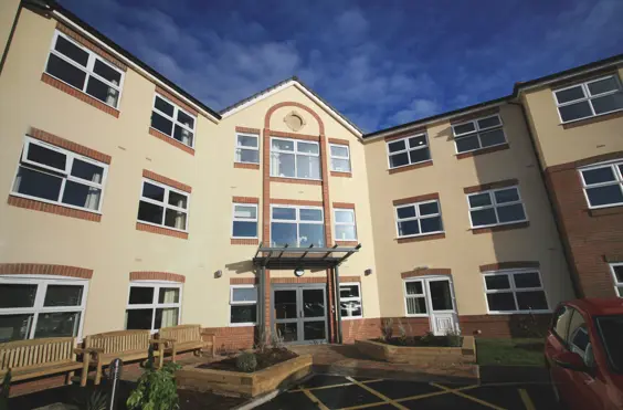 Bowbridge Court - outside view of care home