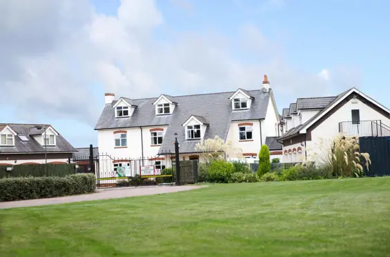 The Oakleaf Care Group (Hartwell) Limited - outside view of care home