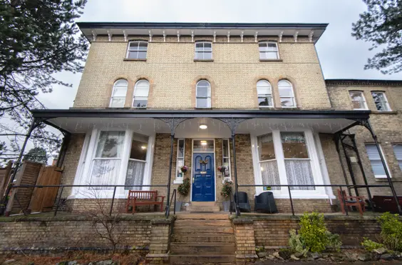 Linden Manor - outside view of care home