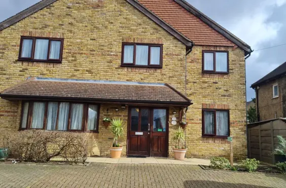 16 Balnacraig Avenue (The Leaves) - outside view of care home