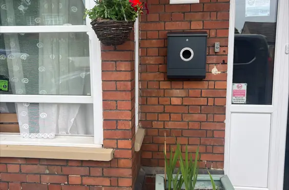 The Mallards - An outside view of the home