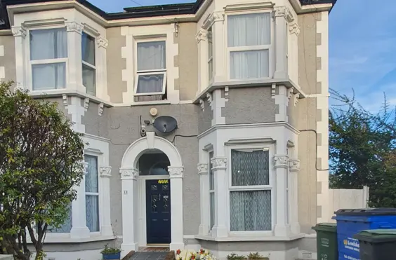 Waterfield Supported Homes Limited - 10 Dowanhill Road - outside view of care home