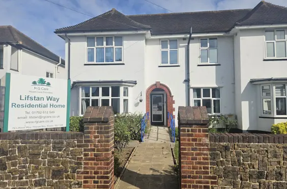 Lifstan Way Care Home - outside view of care home