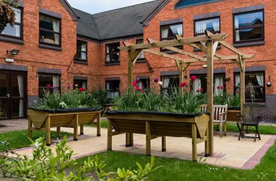 Chaseview Nursing Home - outside view of care home