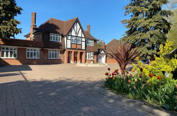 Great West Lodge - outside view of care home