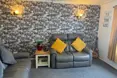 Turning Point - Masons Road - Photo of the lounge area